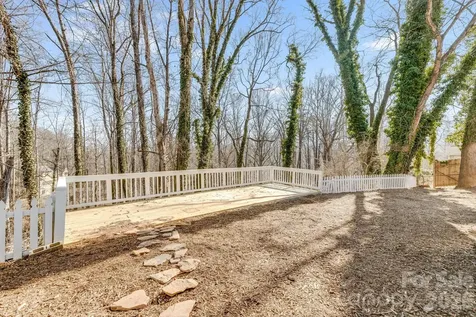 64 Pleasant Ridge Drive Asheville NC 28805