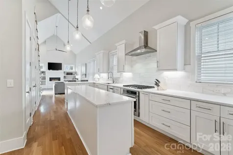 1826 Wickford Place Charlotte NC 28203