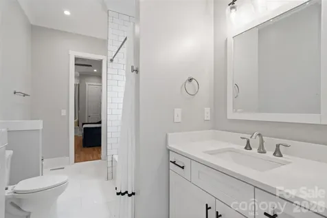 1826 Wickford Place Charlotte NC 28203