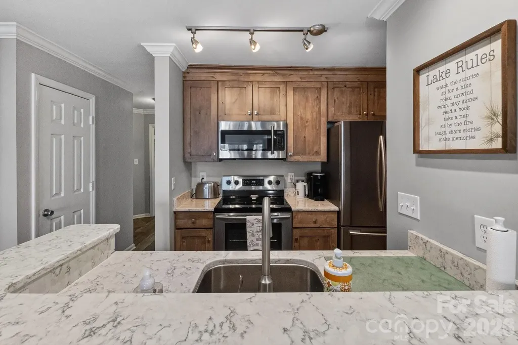 367 Northwest Drive Davidson NC 28036