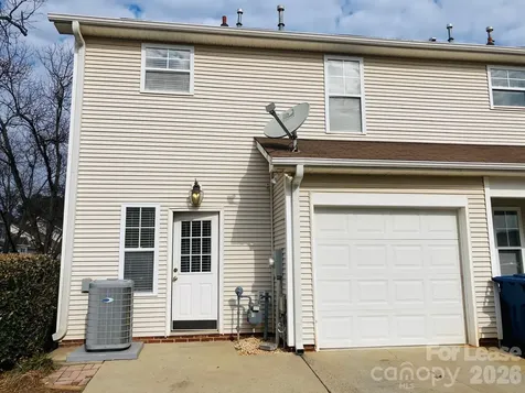 8004 Strandhill Road Huntersville NC 28078