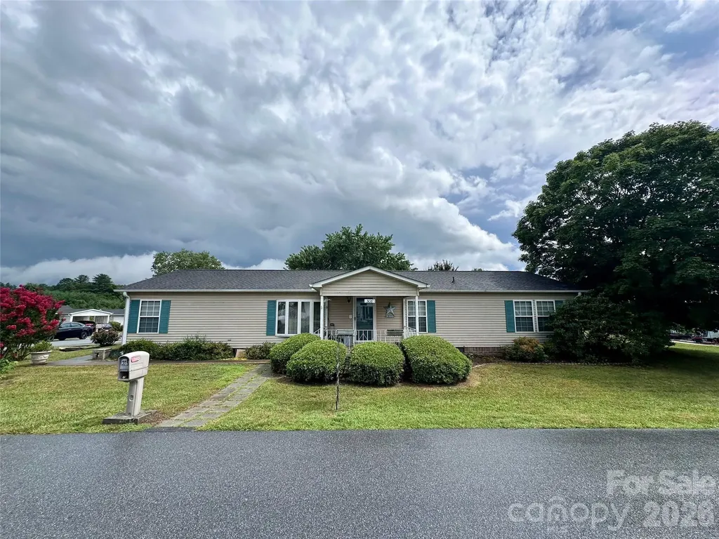 308 Riverwind Drive Hendersonville NC 28739