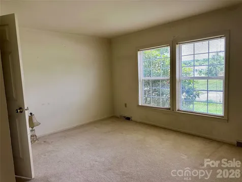 308 Riverwind Drive Hendersonville NC 28739