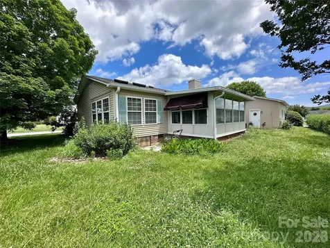 308 Riverwind Drive Hendersonville NC 28739