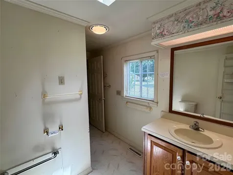 308 Riverwind Drive Hendersonville NC 28739