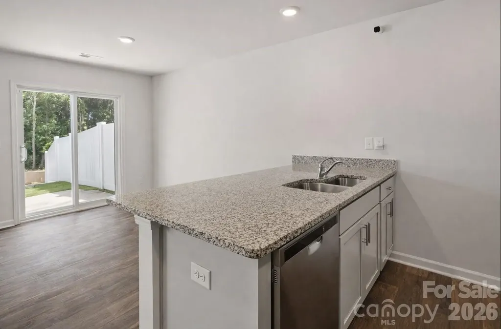 6109 Faron Way Charlotte NC 28262