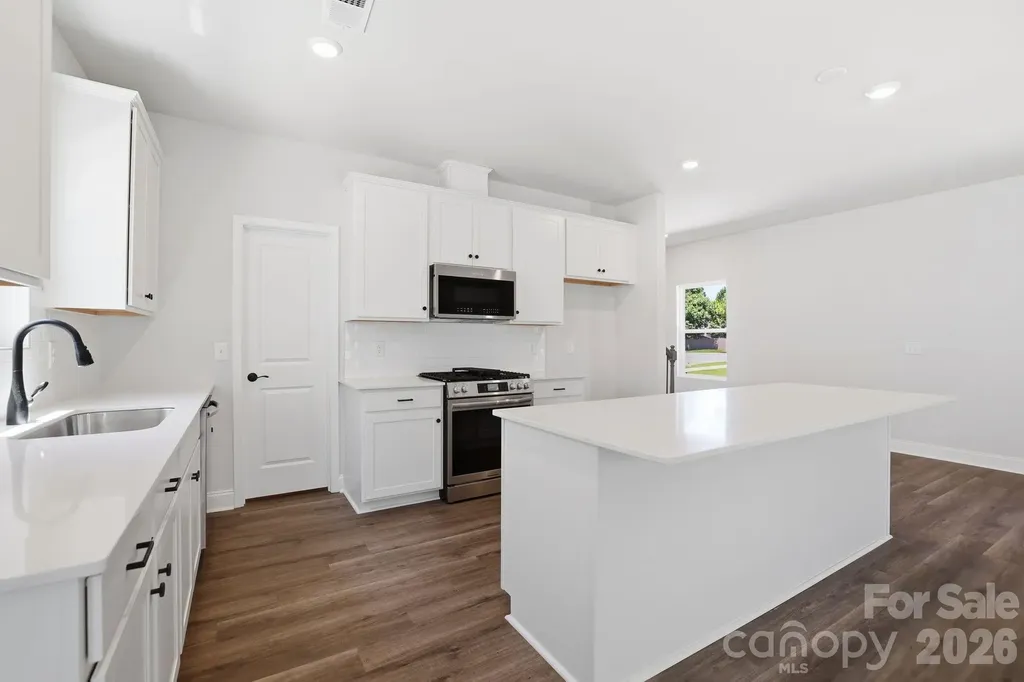 4009 Grommet Court Matthews NC 28105