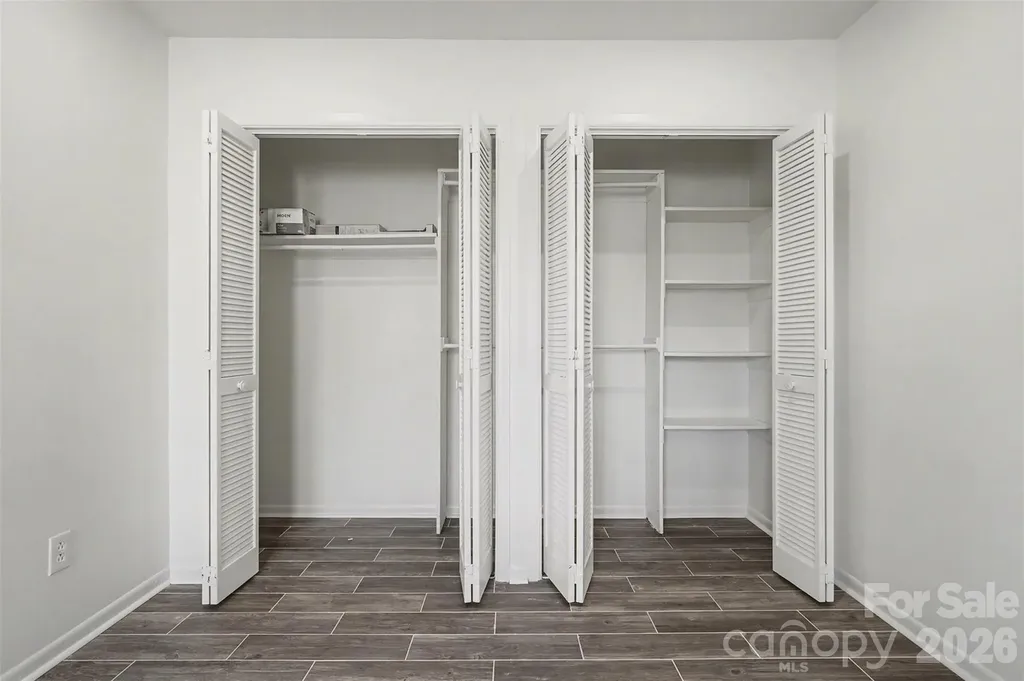 6148 Heath Ridge Court Charlotte NC 28210