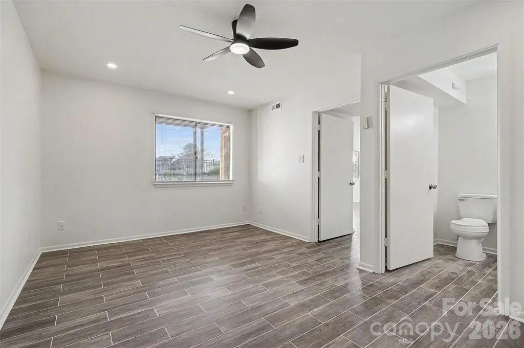 6148 Heath Ridge Court Charlotte NC 28210