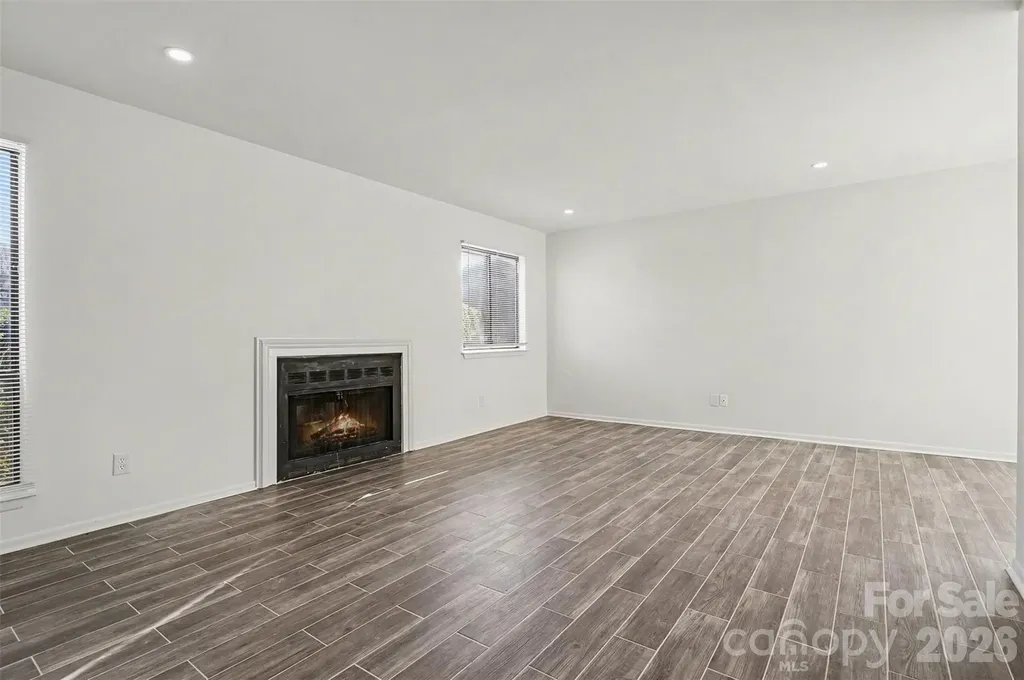6148 Heath Ridge Court Charlotte NC 28210
