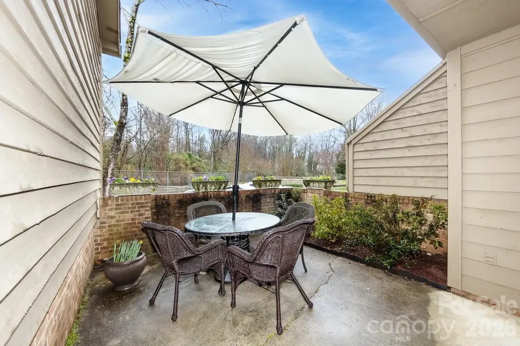 3929 Colony Crossing Drive Charlotte NC 28226