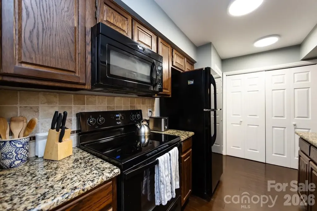 3929 Colony Crossing Drive Charlotte NC 28226