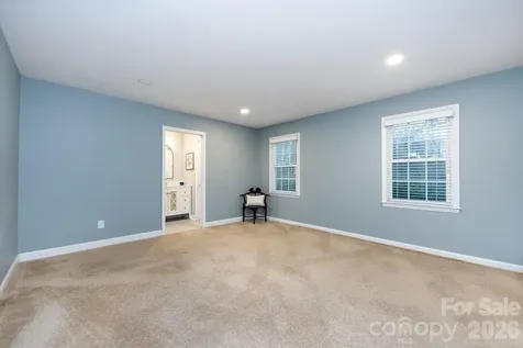 3929 Colony Crossing Drive Charlotte NC 28226