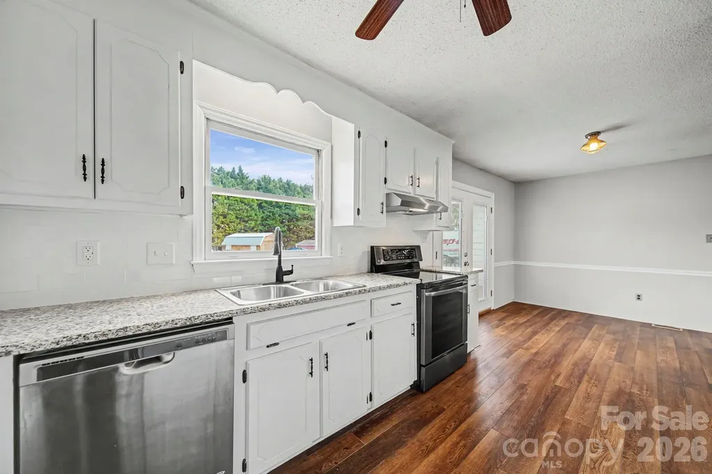 102 Roxie Lane Belmont NC 28012