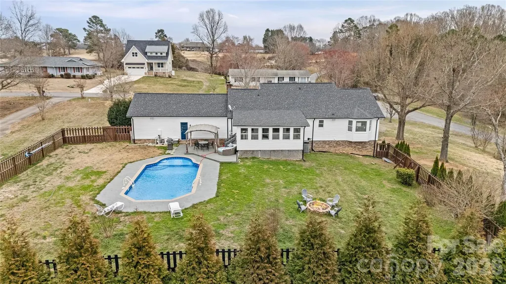 103 Starmount Drive Kings Mountain NC 28086