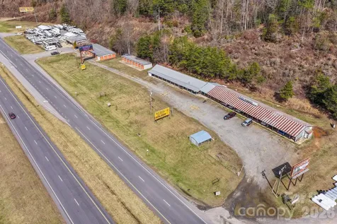 5262-5264 Us 74 Highway W Whittier NC 28789