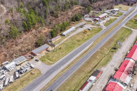5262-5264 Us 74 Highway W Whittier NC 28789