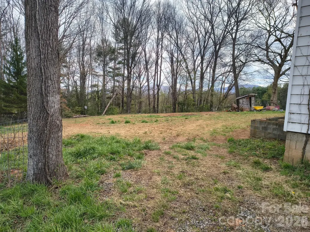101 Knight Drive Clyde NC 28721