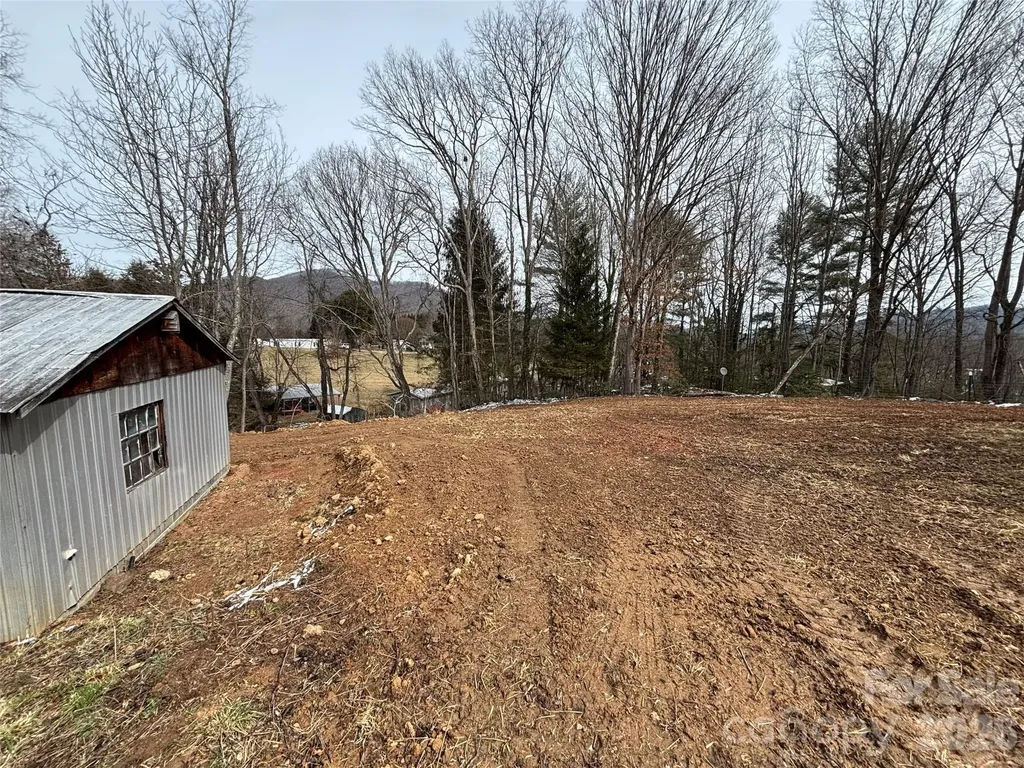 101 Knight Drive Clyde NC 28721