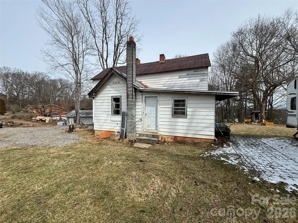 101 Knight Drive Clyde NC 28721