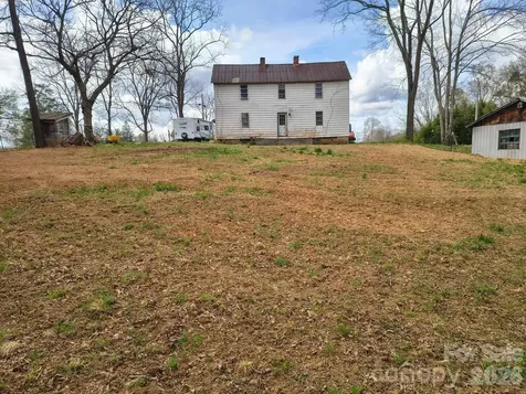 101 Knight Drive Clyde NC 28721