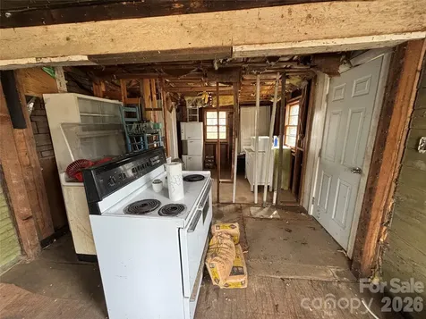 101 Knight Drive Clyde NC 28721