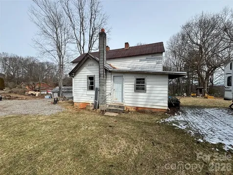 101 Knight Drive Clyde NC 28721