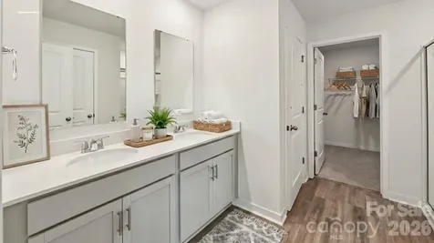 10012 Dancing Crane Lane Charlotte NC 28215