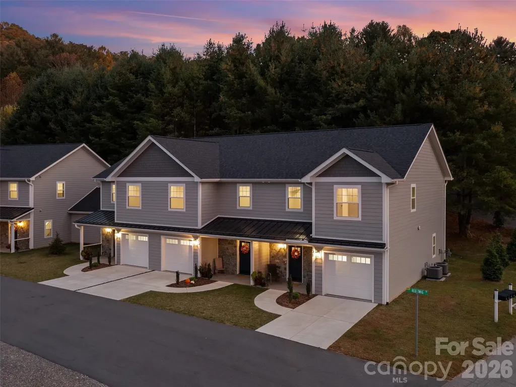 100 Red Twig Lane Burnsville NC 28704