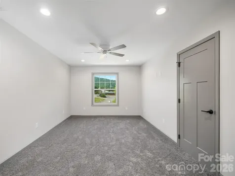 100 Red Twig Lane Burnsville NC 28714