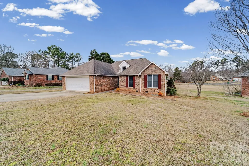 794 Hathcock Glen Drive Oakboro NC 28129