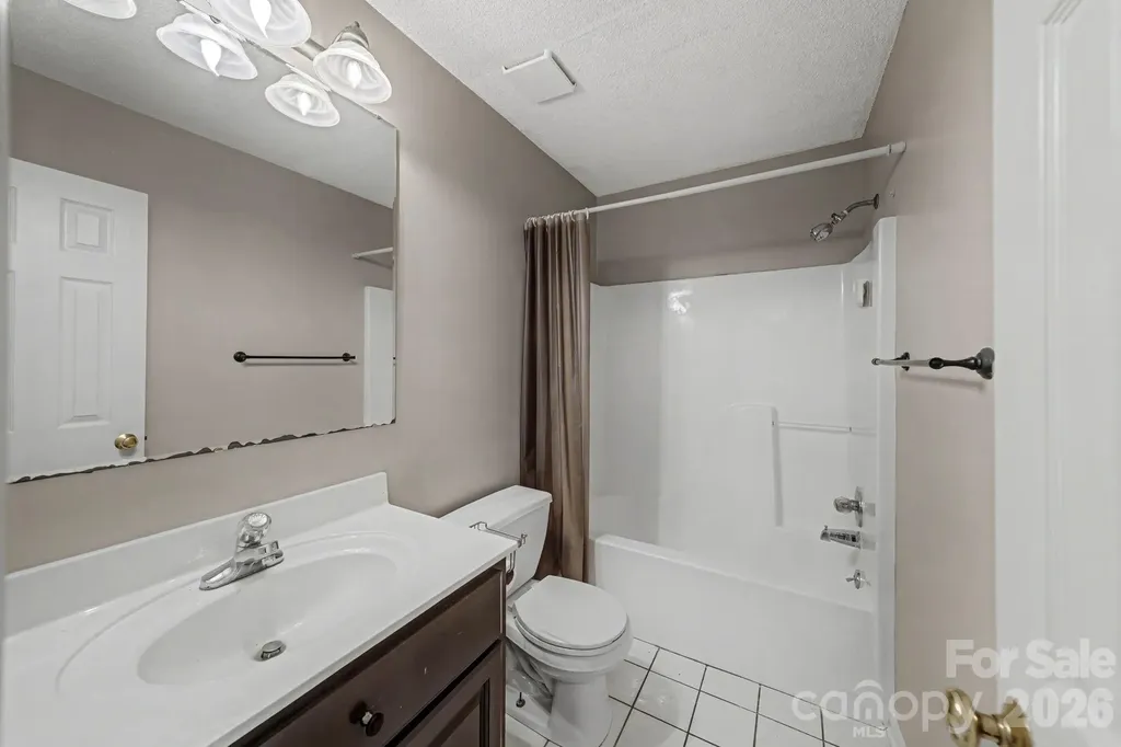 794 Hathcock Glen Drive Oakboro NC 28129