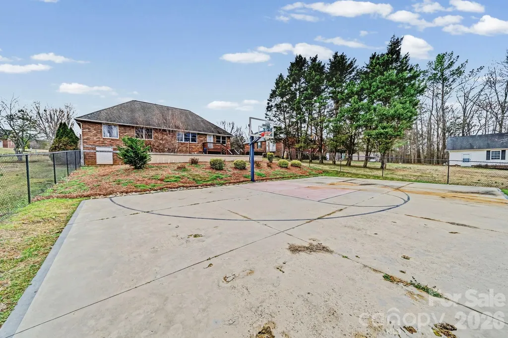 794 Hathcock Glen Drive Oakboro NC 28129