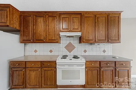 794 Hathcock Glen Drive Oakboro NC 28129