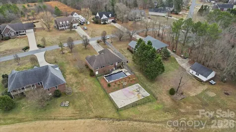 794 Hathcock Glen Drive Oakboro NC 28129