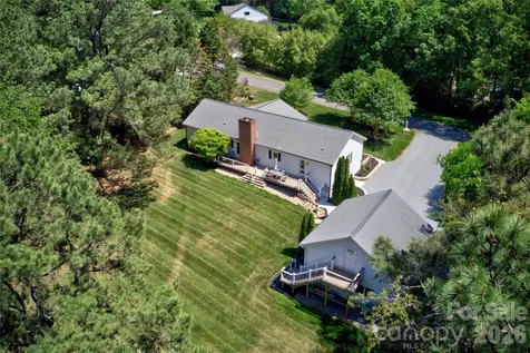 2429 Cassidy Drive Davidson NC 28036