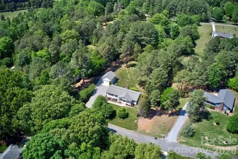 2429 Cassidy Drive Davidson NC 28036