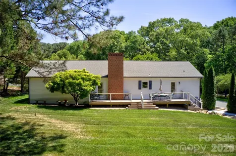 2429 Cassidy Drive Davidson NC 28036