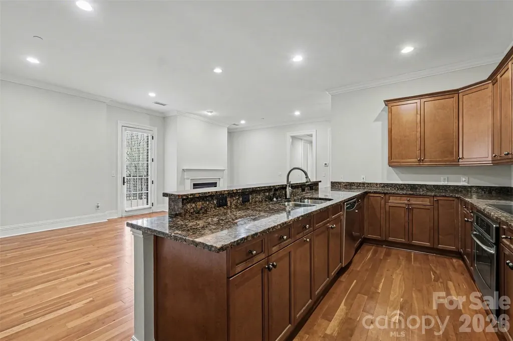 3276 Park Road Charlotte NC 28209