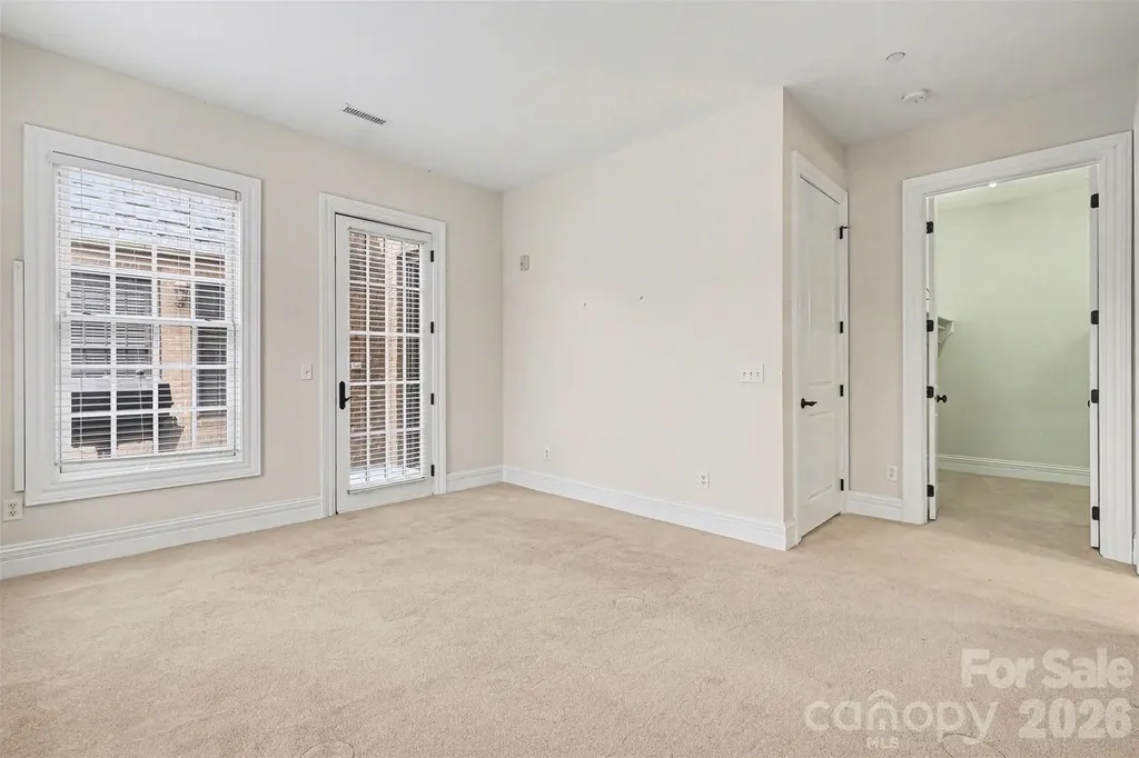 3276 Park Road Charlotte NC 28209