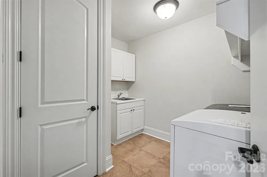 3276 Park Road Charlotte NC 28209