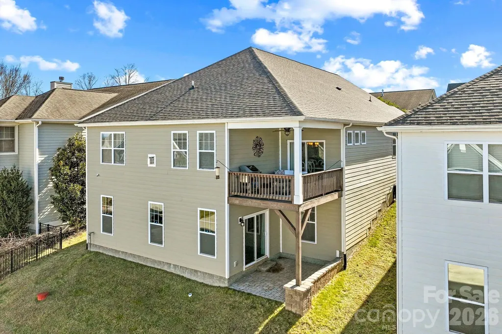 16 Regent Heights Road Leicester NC 28748