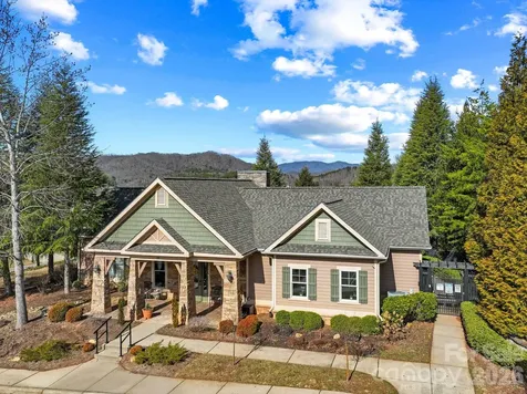 16 Regent Heights Road Leicester NC 28748