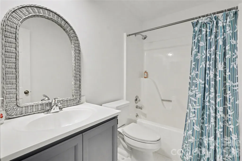 6540 Point Comfort Lane Charlotte NC 28226