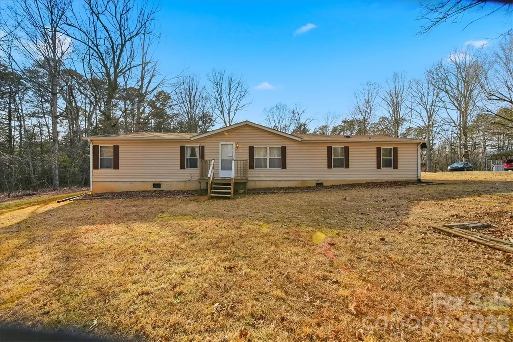 107 10th Street NE Hildebran NC 28637