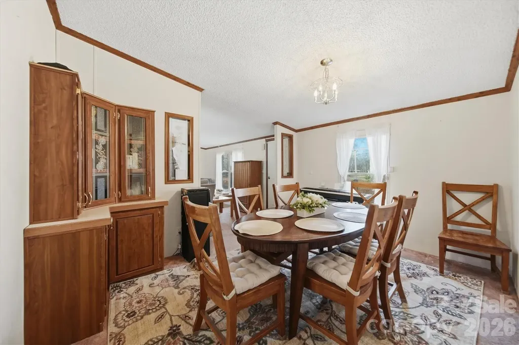 107 10th Street NE Hildebran NC 28637