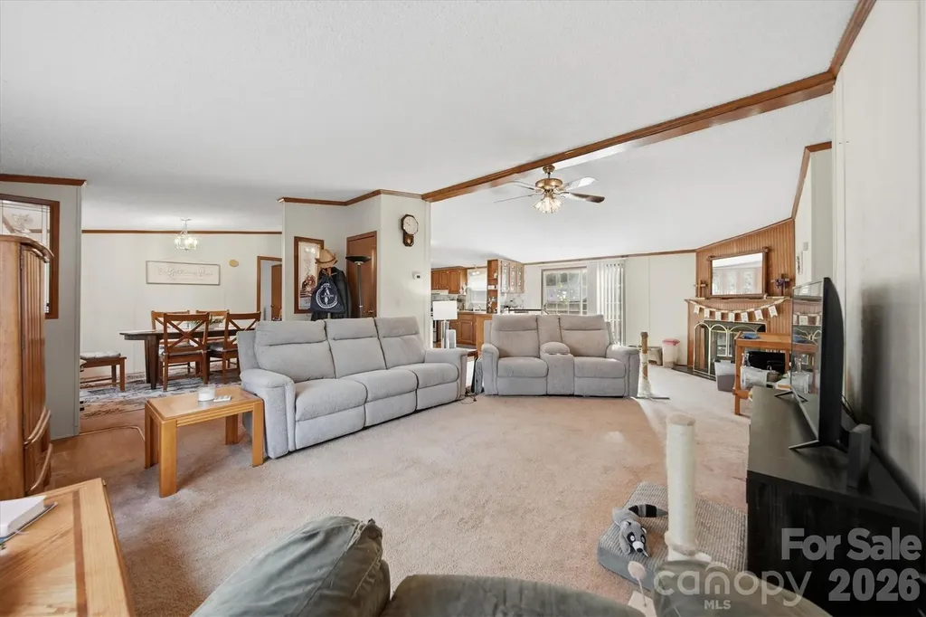 107 10th Street NE Hildebran NC 28637