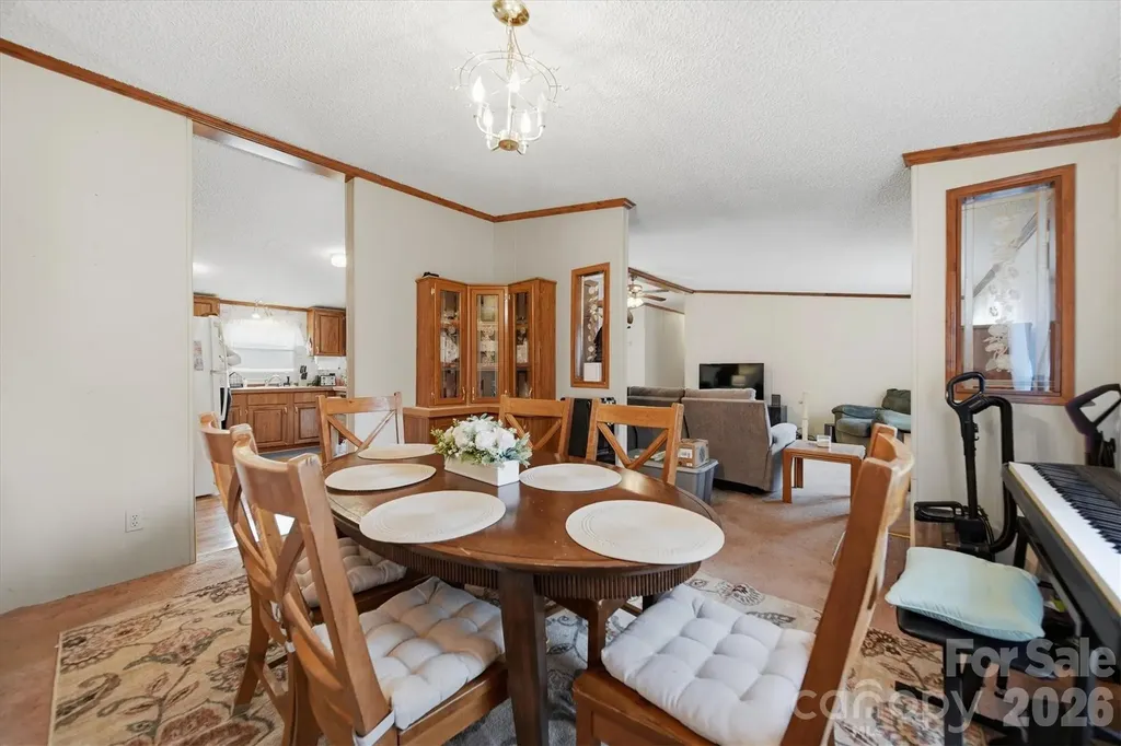 107 10th Street NE Hildebran NC 28637