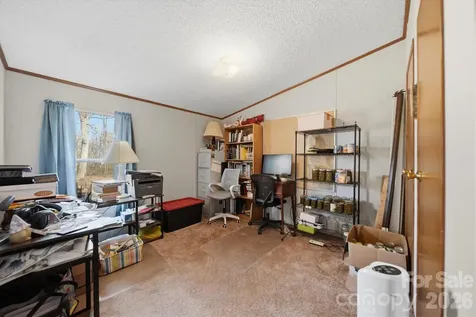107 10th Street NE Hildebran NC 28637