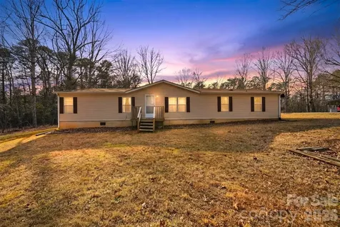 107 10th Street NE Hildebran NC 28637